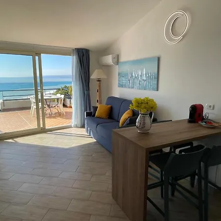 The Seaside Serenity Terrace * Giardini Naxos
