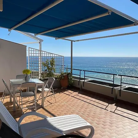 The Seaside Serenity Terrace Apartament *